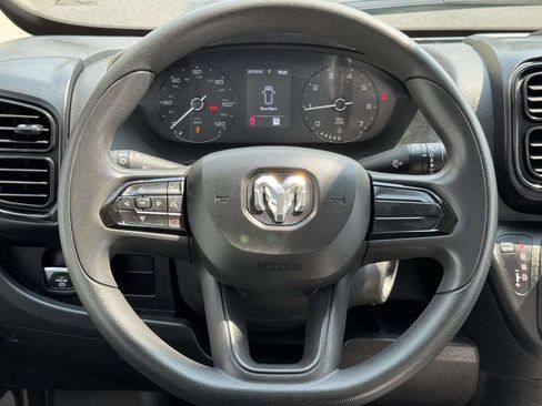 Used 2023 RAM ProMaster 2500 FWD image 11