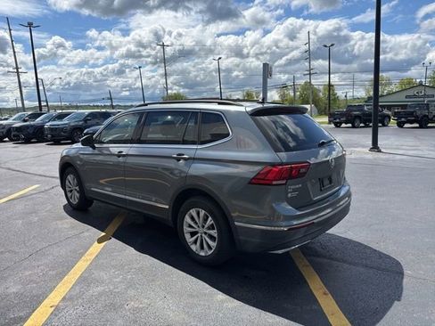 Used 2018 Volkswagen Tiguan SEL FWD image 53