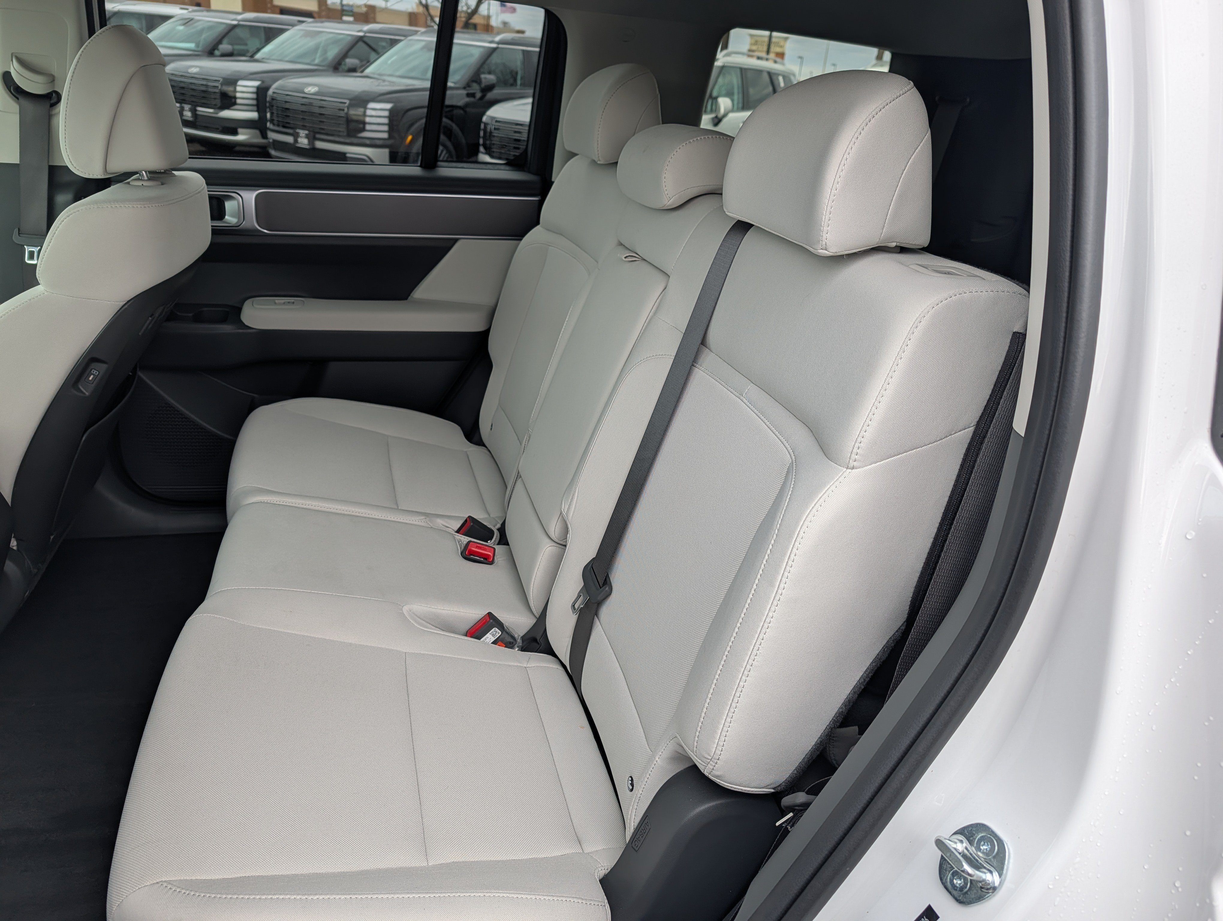 Used 2026 Hyundai Santa Fe SE AWD/4WD image 14
