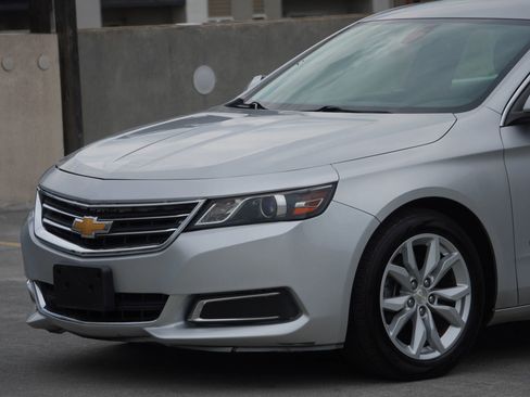 Used 2016 Chevrolet Impala LT image 20