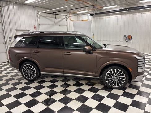 Used 2026 Hyundai Palisade Calligraphy AWD/4WD image 3