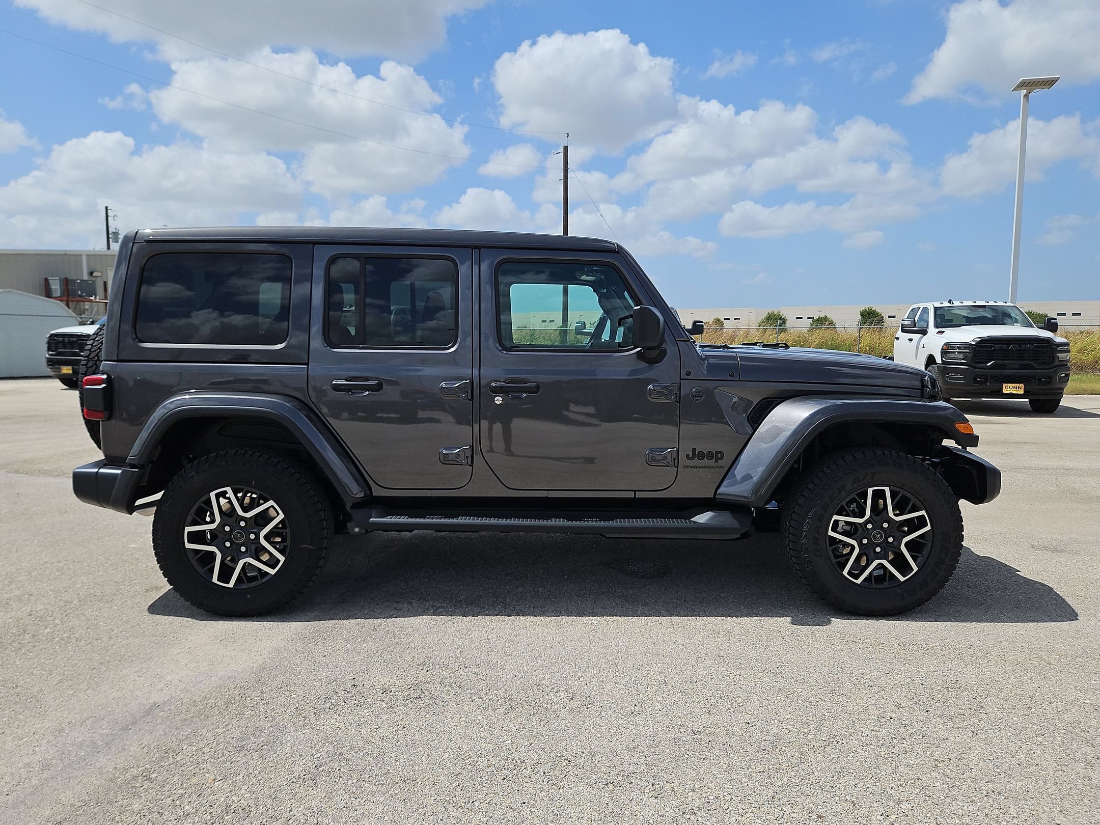 New 2027 Jeep Wrangler Unlimited Sahara AWD/4WD image 2