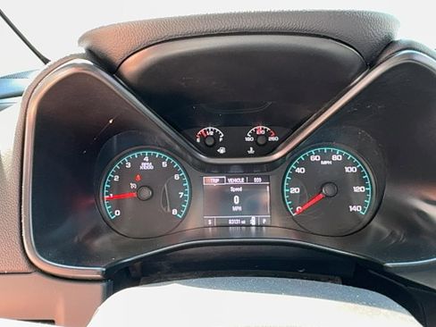 Used 2022 Chevrolet Colorado LT w/ Fleet Safety Package image 11