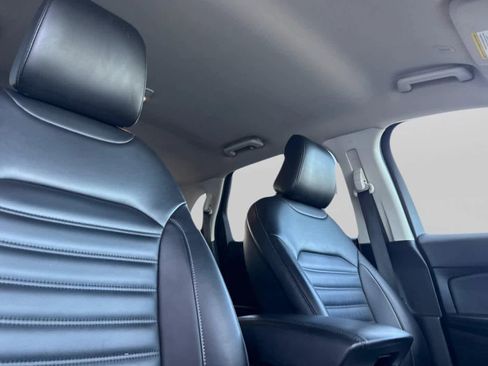 Used 2022 Ford Edge SEL image 18