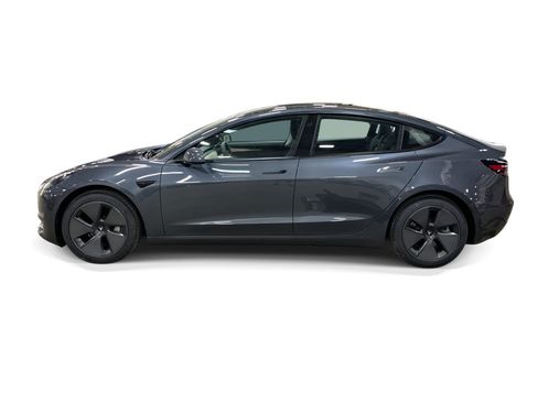 Certified 2023 Tesla Model 3 Standard Range RWD image 3