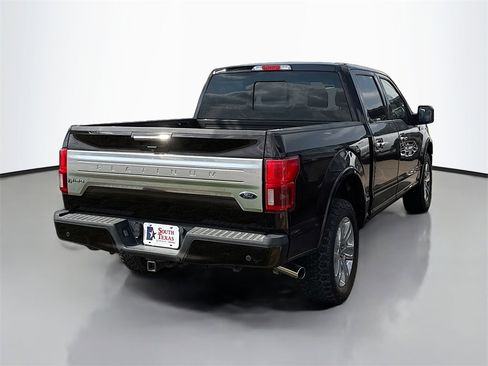 Used 2018 Ford F150 Platinum w/ Equipment Group 701A Luxury image 5