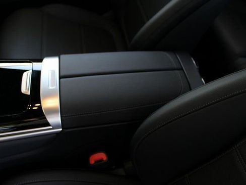 New 2026 Mercedes-Benz GLC 300 4MATIC image 29