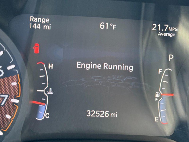 Used 2025 Jeep Compass Trailhawk AWD/4WD image 18