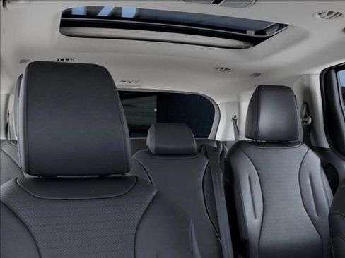 New 2026 Kia Carnival SX Prestige image 27