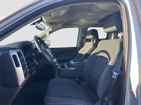 Used 2018 GMC Sierra 1500 SLE w/ SLE Value Package image 9