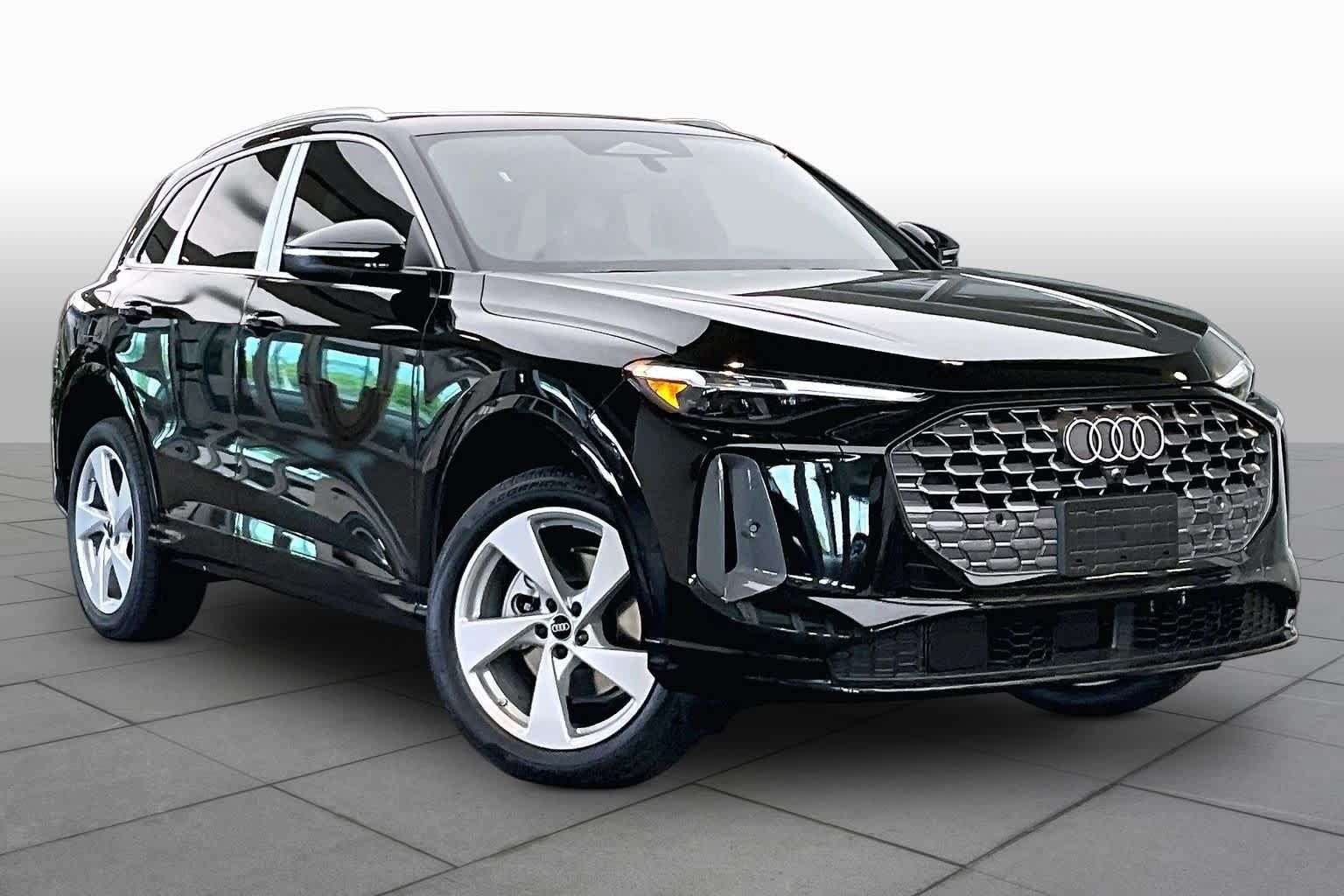 New 2026 Audi Q5 Premium Plus w/ Premium Plus AWD/4WD image 2