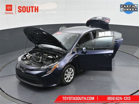 Used 2023 Toyota Corolla LE image 47