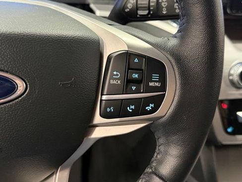 Certified 2021 Ford Explorer XLT w/ Equipment Group 202A AWD/4WD image 18