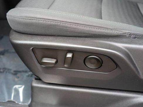 Used 2022 Chevrolet Silverado 1500 RST w/ Z71 Off-Road Package image 18