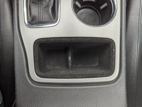 Used 2020 Jeep Grand Cherokee Altitude AWD/4WD image 27