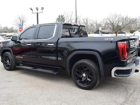 Used 2022 GMC Sierra 1500 SLT w/ SLT Convenience Package image 8