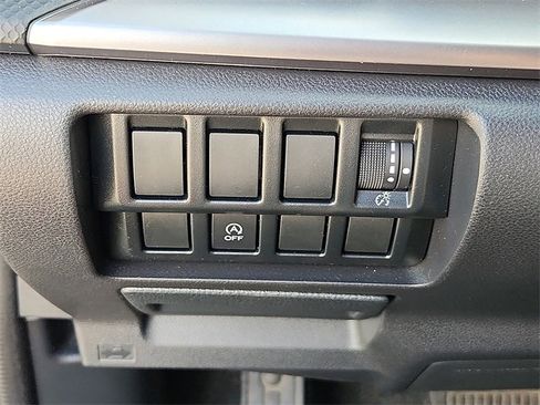 Used 2019 Subaru Forester Premium w/ Popular Package #1 image 24
