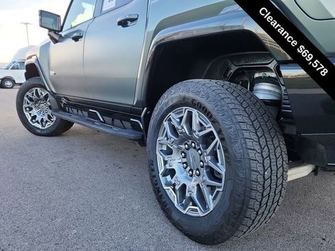Used 2024 GMC Hummer EV 3X AWD/4WD image 14