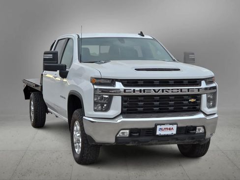Used 2022 Chevrolet Silverado 2500 LT w/ Convenience Package AWD/4WD image 3