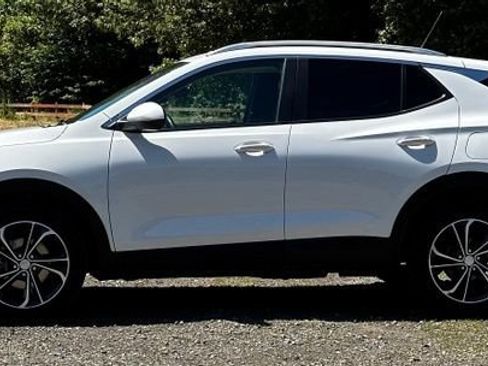 Used 2022 Buick Encore GX Select FWD image 6