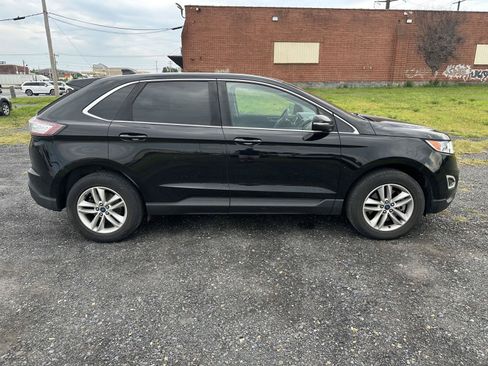 Used 2018 Ford Edge SEL w/ Equipment Group 201A AWD/4WD image 9