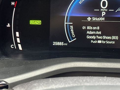 Used 2025 Toyota Camry LE image 24