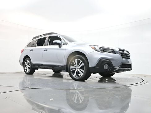Used 2019 Subaru Outback 3.6R Limited w/ Popular Package #2 AWD/4WD image 48