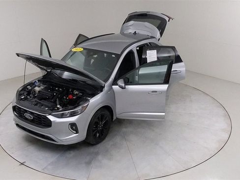 Certified 2023 Ford Escape ST-Line Elite image 42