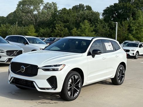 New 2026 Volvo XC60 B5 Plus w/ Protection Package Premier image 2