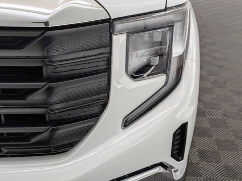 Used 2024 GMC Sierra 1500 Pro image 10