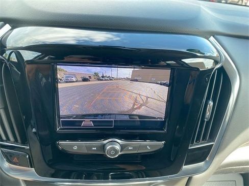 Certified 2021 Chevrolet Traverse LS image 27