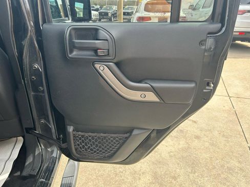 Used 2016 Jeep Wrangler Unlimited Sport w/ Quick Order Package 24S image 15