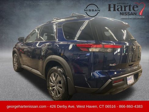 New 2026 Nissan Pathfinder SV image 3