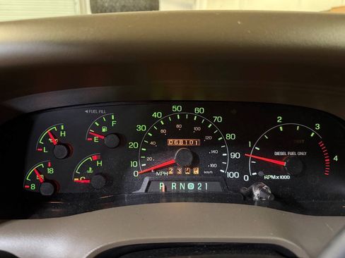 Used 2001 Ford F250 XLT AWD/4WD image 4