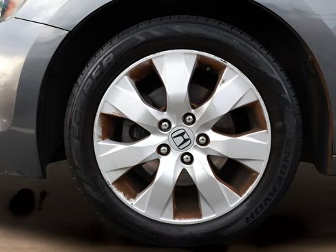 Used 2010 Honda Accord EX image 23