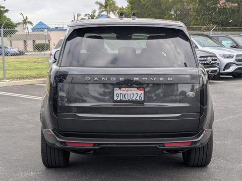 Used 2023 Land Rover Range Rover SE AWD/4WD image 6