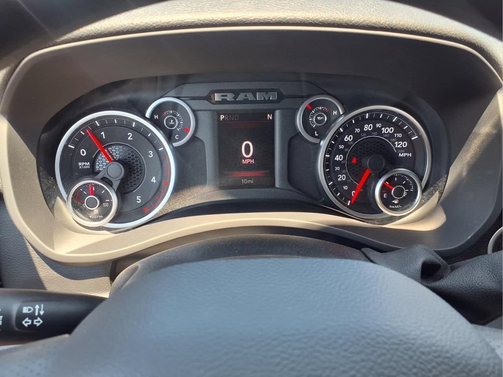New 2026 RAM 3500 Tradesman AWD/4WD image 20
