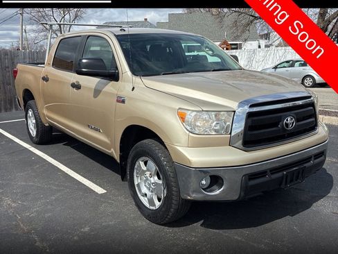 Used 2010 Toyota Tundra 4x4 CrewMax image 1