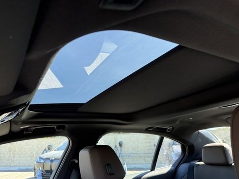 New 2026 BMW 530i w/ Premium Package image 20