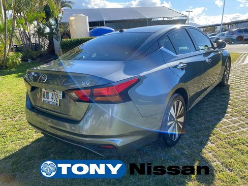 Used 2022 Nissan Altima 2.5 SV FWD image 7