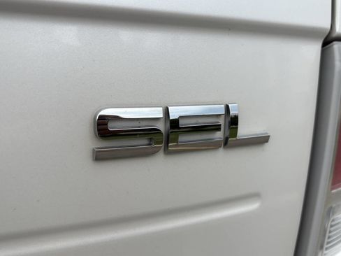 Used 2013 Ford Flex SEL w/ Class III Trailer Tow Pkg AWD/4WD image 17