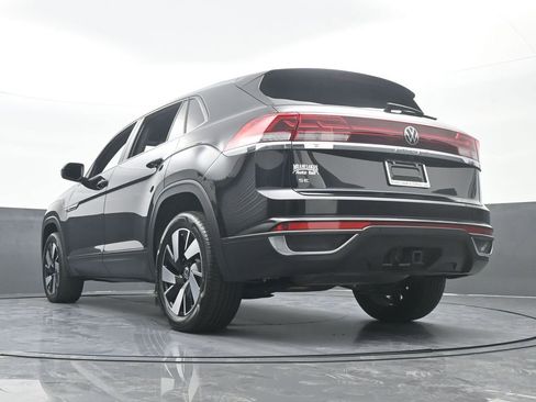 Used 2024 Volkswagen Atlas Cross Sport SE image 57
