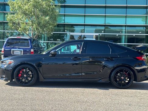 Used 2024 Honda Civic Type R image 7