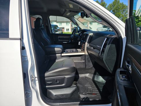 Used 2014 RAM 2500 Laramie w/ Protection Group AWD/4WD image 36