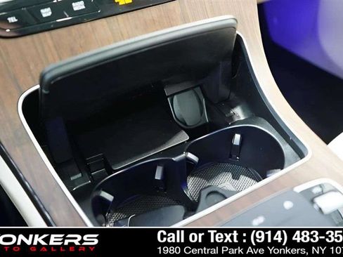 Used 2022 Mercedes-Benz GLC 300 4MATIC image 32