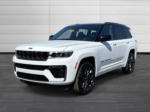 New 2026 Jeep Grand Cherokee L Summit AWD/4WD image 8