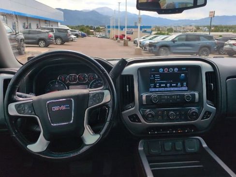 Used 2018 GMC Sierra 1500 SLT w/ Black Pack AWD/4WD image 9