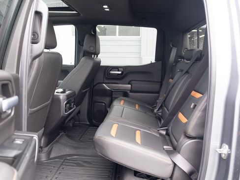 Used 2019 GMC Sierra 1500 AT4 w/ AT4 Premium Package AWD/4WD image 15