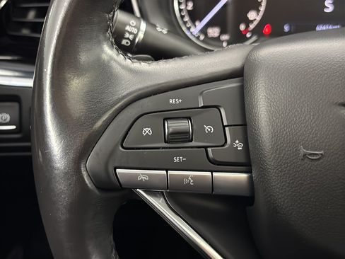 Used 2021 Cadillac XT6 Luxury FWD image 18