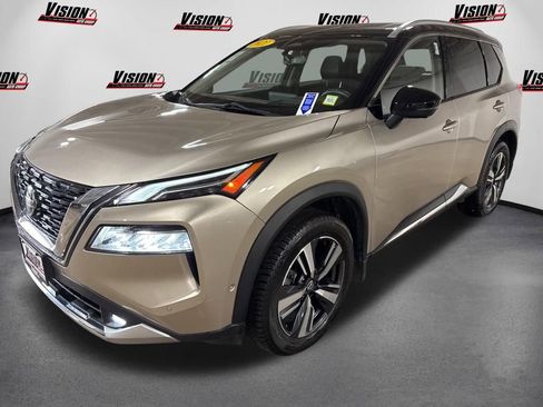 Used 2021 Nissan Rogue Platinum AWD/4WD image 1